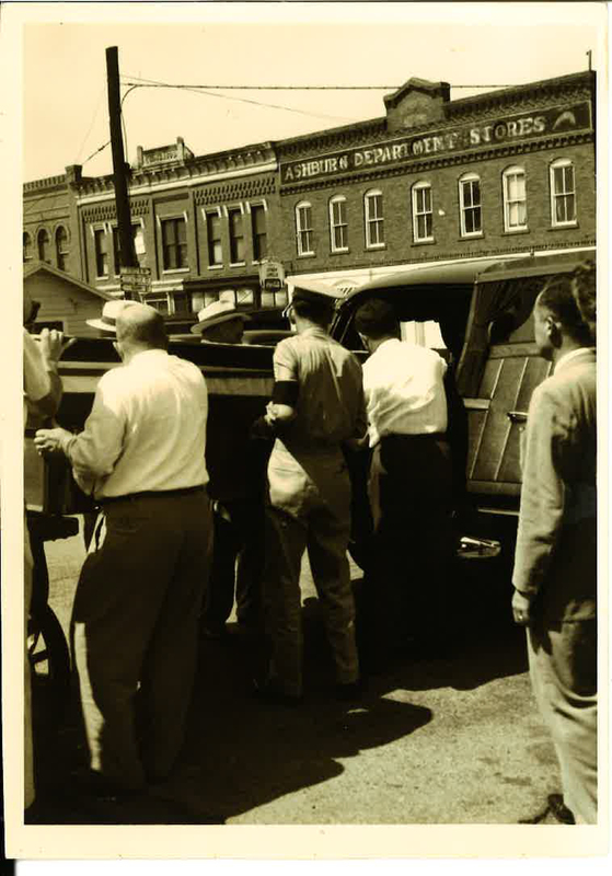 Return of Roy Sumner's body, October 1942, front.jpg
