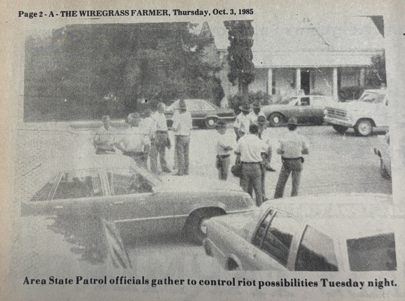 The Wiregrass Farmer October 3, 1985 - Tensions Ease Tuesday Night as Lawmen Continue Probe in Death - photo 2A.jpg