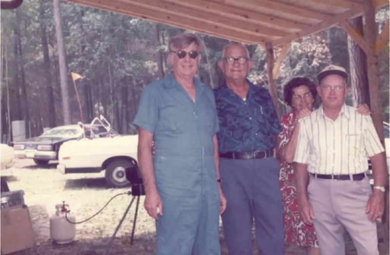 Judson Luther Hobby.Annie Bell and W C Garrett.Hopewell Church.Haman Reunion.1972.JPG