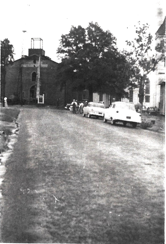 Ashburn Baptist Church Steeple Raising 1956 1.jpg