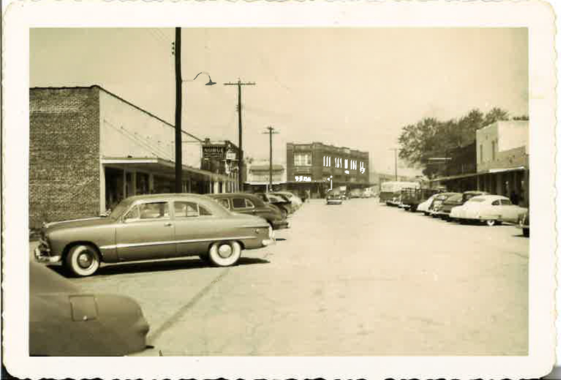 Gordon Street, with Shingler Building view, late 1940s.jpg