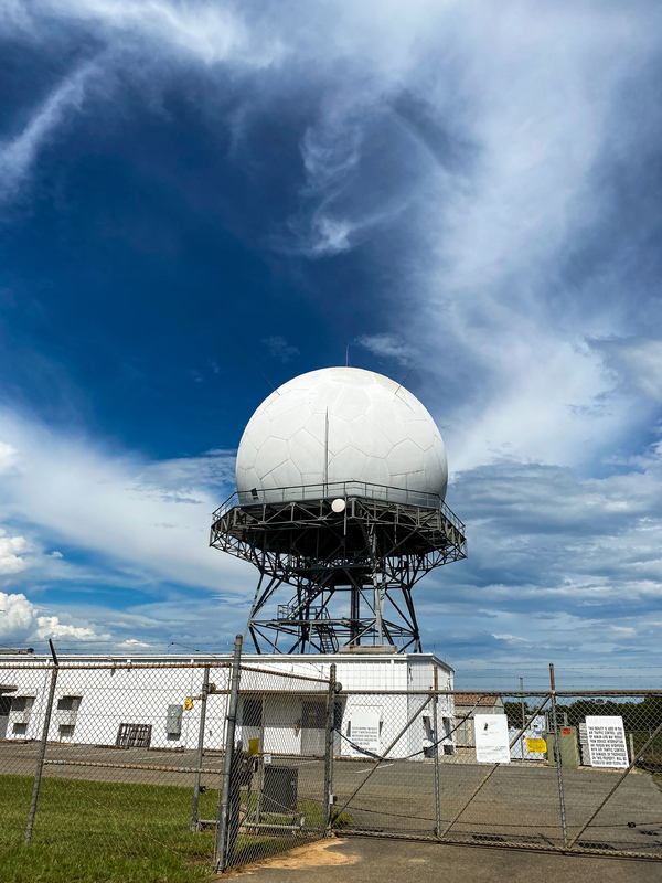 FAA RAdar Site %22Golfball%22 on Oak Grove Rd. in Ashburn, Ga 8.14.2021.jpg