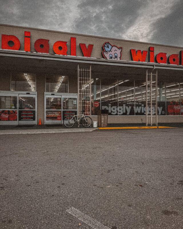 piggly wiggly.jpg