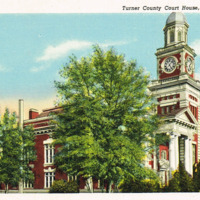 Turner County Courthouse 7B110-N postcard front.tif