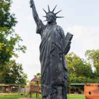 Statue of Liberty Statue at Sycamore Park 7.4.2021 2.jpg