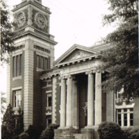 Courthouse - Ashburn, GA (vintage postcard)